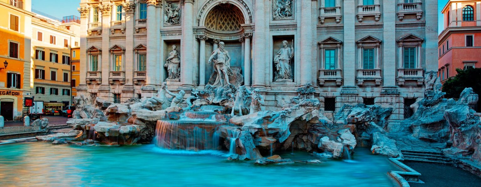 La fontaine Trevi à Rome: histoire, conseils et à quoi s'attendre
