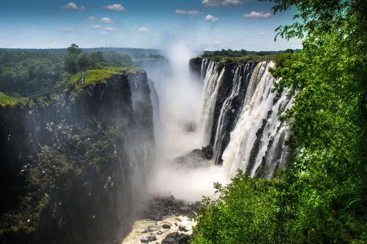 Victoria Falls, l'une des plus grandes merveilles naturelles du monde