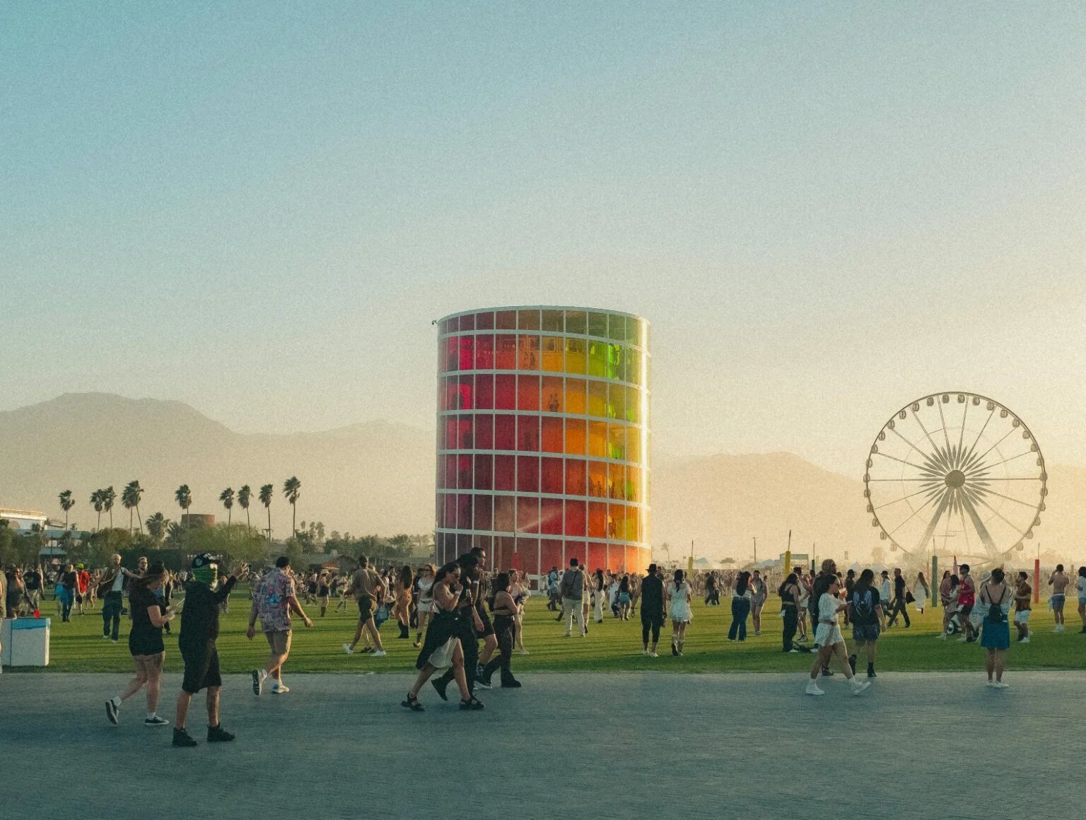 Coachella 2026 : dates, programmation, billets et guide de voyage