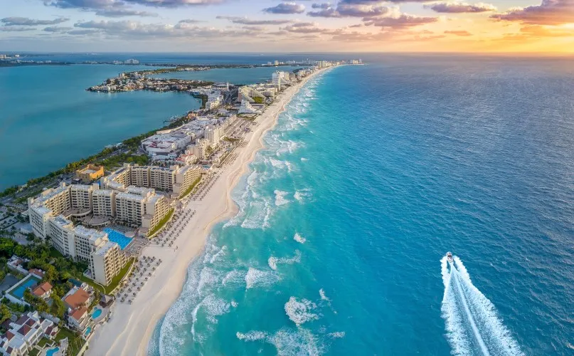 Cancún en avril 2026 : événements du printemps, festivals et conseils de voyage