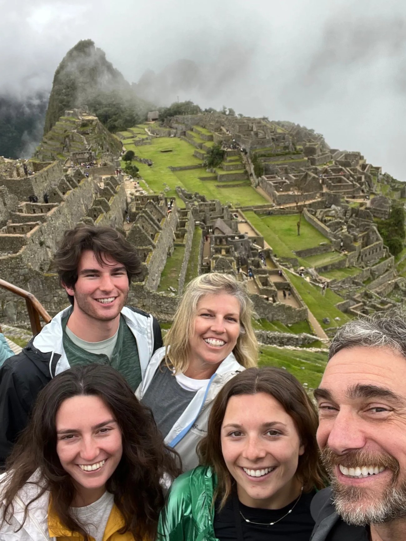 famille au Machu Picchu