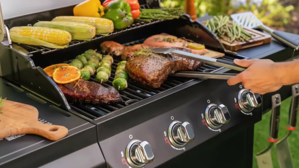Rénovez votre arrière-cour avec les offres de barbecues du Memorial Day chez The Home Depot Rénovez votre arrière-cour avec les offres de barbecues du Memorial Day chez The Home Depot