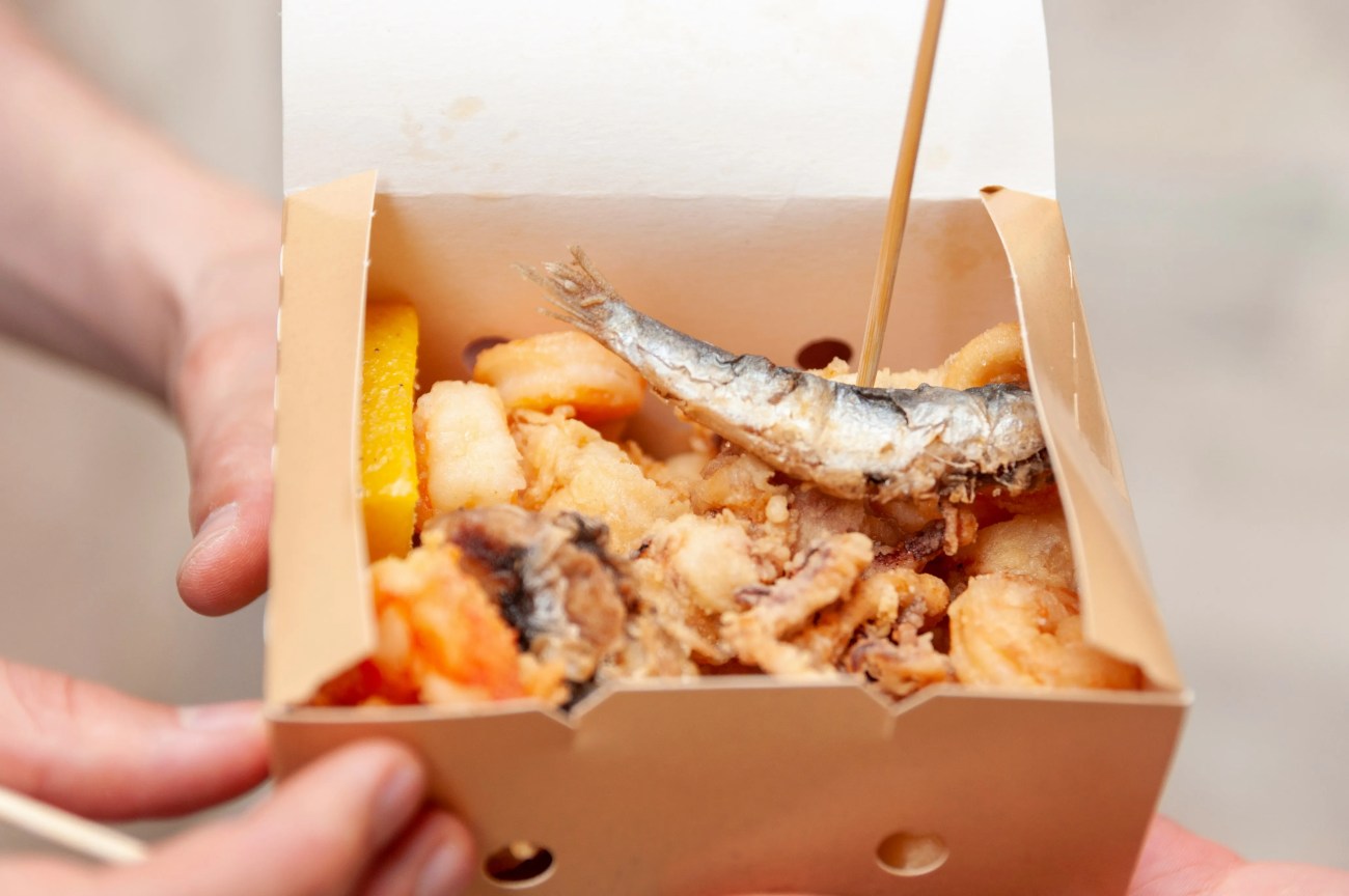 Cône de fruits de mer frits Italie