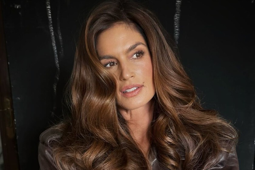 Vos cheveux vieillissent aussi : trois choses super simples que vous pouvez faire dans votre vie quotidienne pour ajouter des années de santé et de style