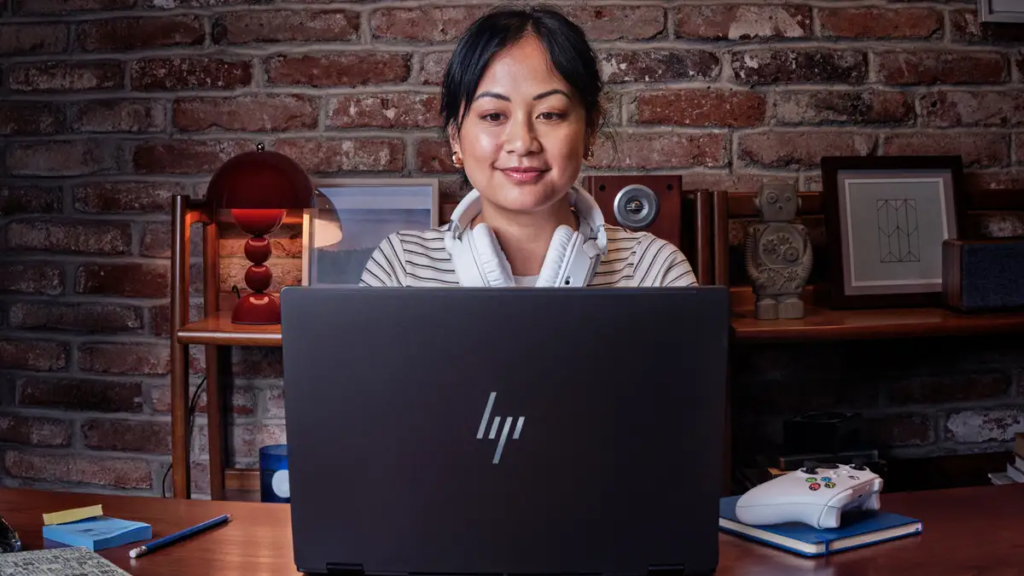 Un PC portable polyvalent pour l'école, les jeux et tout le reste : HP OmniBook X Flip
