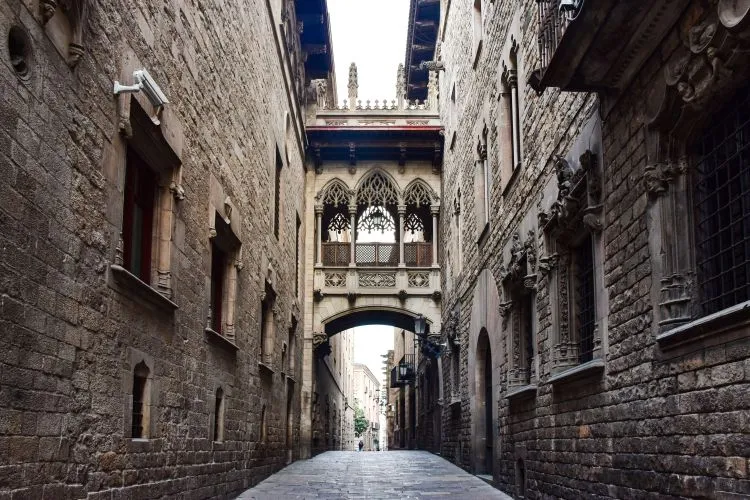Itinéraire de Barcelone pour les voyageurs solitaires : le voyage indépendant parfait Itinéraire de Barcelone pour les voyageurs solitaires : le voyage indépendant parfait