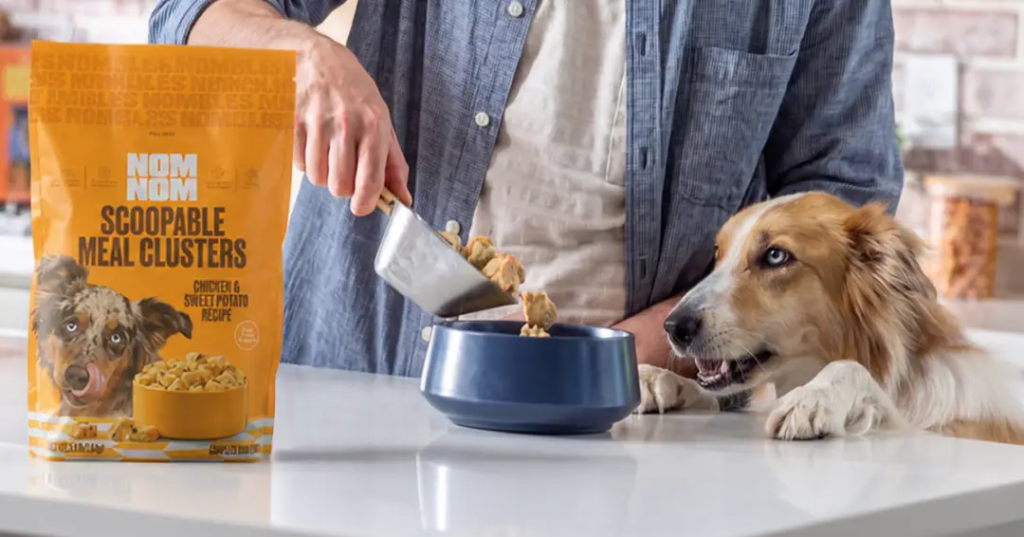 Nourriture pour chiens Nom Nom chez PetSmart inclut désormais des portions scoopables de repas Nourriture pour chiens Nom Nom chez PetSmart inclut désormais des portions scoopables de repas