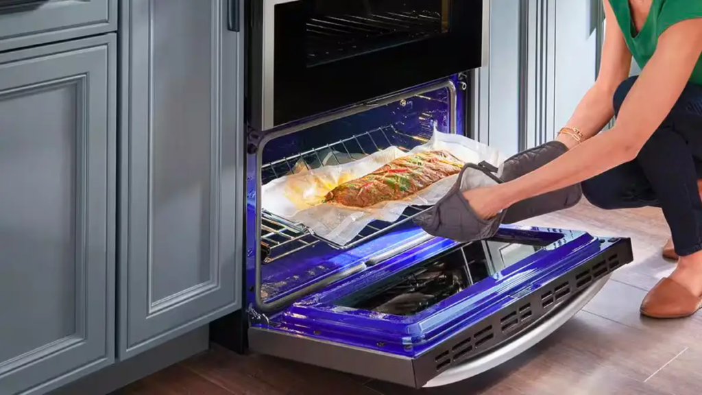 Faut-il acheter une cuisinière à double four ? Avantages et inconvénients Faut-il acheter une cuisinière à double four ? Avantages et inconvénients